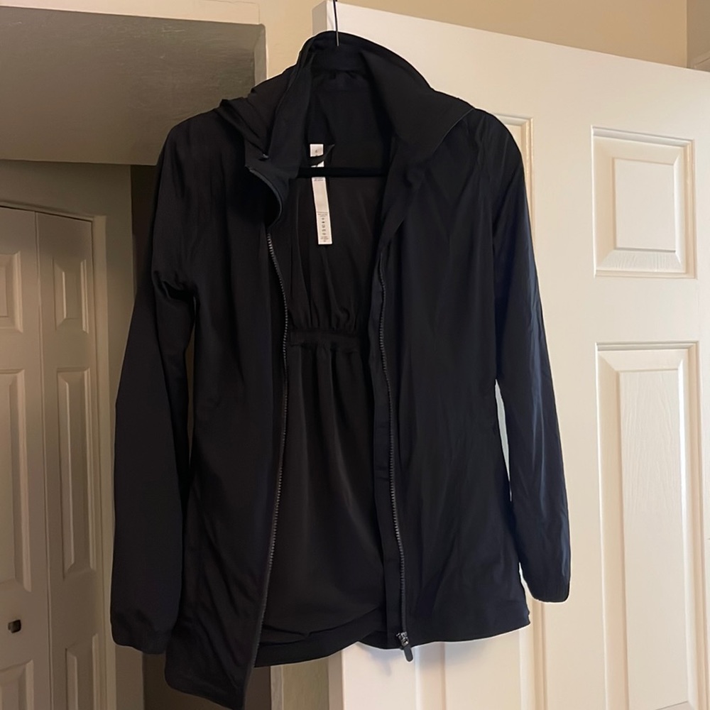 lululemon raincoat